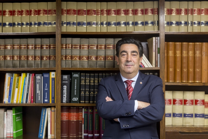 CES INSTA A LOS MUNICIPIOS A APROBAR AYUDAS DIRECTAS PARA LOS EMPRESARIOS COMO LO HA HECHO GUIJUELO