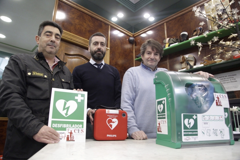 CALZADOS CLUB VERDE, EN EL PASEO DE SAN ANTONIO, SE CONVIERTE EN ESPACIO CARDIOPROTEGIDO