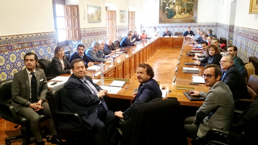 EL PLENO DE LA CáMARA DE COMERCIO APRUEBA EMPRENDER ACCIONES JUDICIALES TRAS LA AUDITORíA FORENSE
