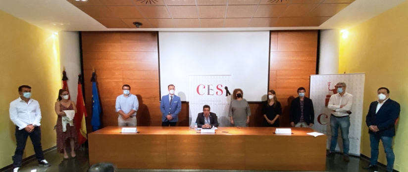 CES DENUNCIA LAS CONTINUAS MENTIRAS Y LA FALTA DE éTICA DEL PRESIDENTE DE CONFAES, JUAN MANUEL GóMEZ