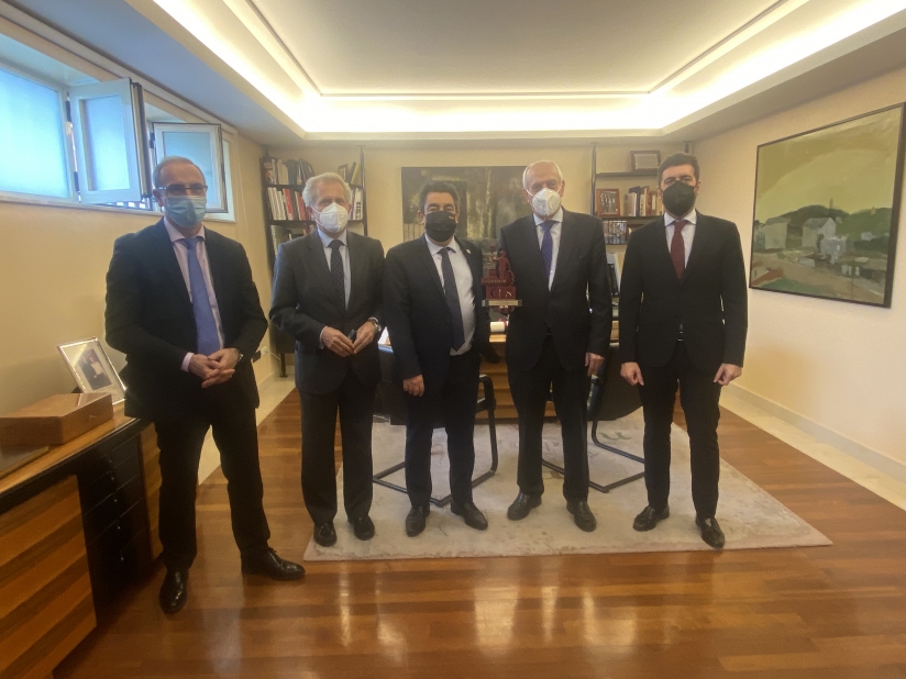 CES PREMIA A LA GACETA POR SUS 100 AñOS DE TRAYECTORIA INFORMATIVA
